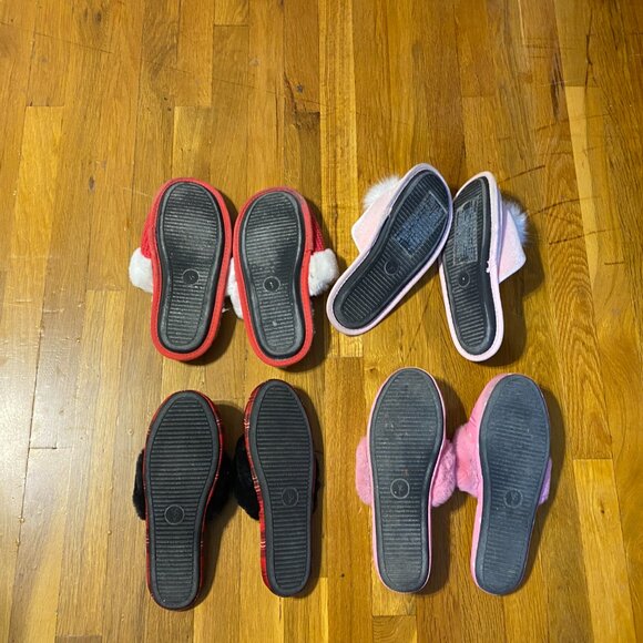 Victoria's Secret Bundle of 4 Slippers Valentines/Xmas/Plaid Size M/L **FIRM** - Picture 10 of 10